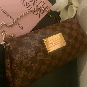 Louis Vuitton Damier Ebene Eva Clutch